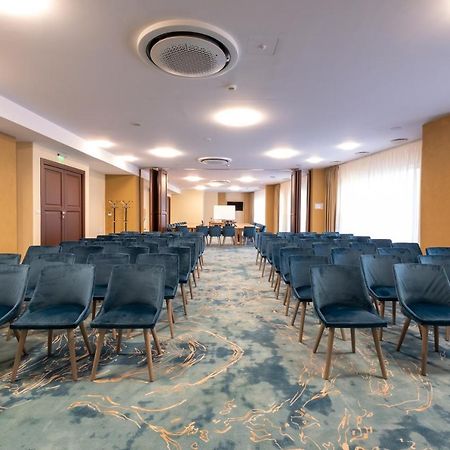 Fiald Hotel & Spa 巴克乌 外观 照片